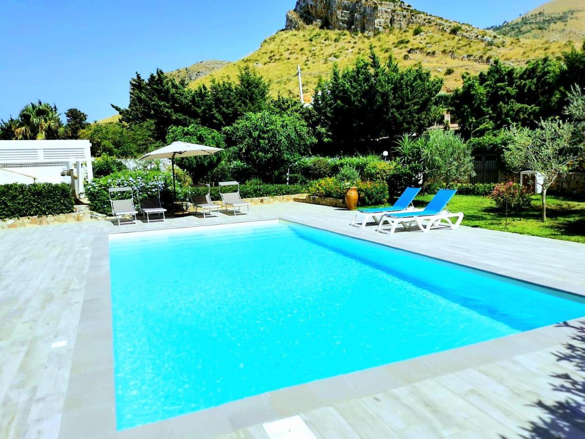 Villa Hibiscus Castellammare del Golfo Exterior foto